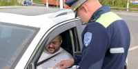 Дорожная полиция раздала подольским водителям алкотестеры - Regions.Ru