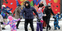 Вперед, за яркими эмоциями! Как жители и гости Подольска проводят каникулы в городских парках - Regions.Ru